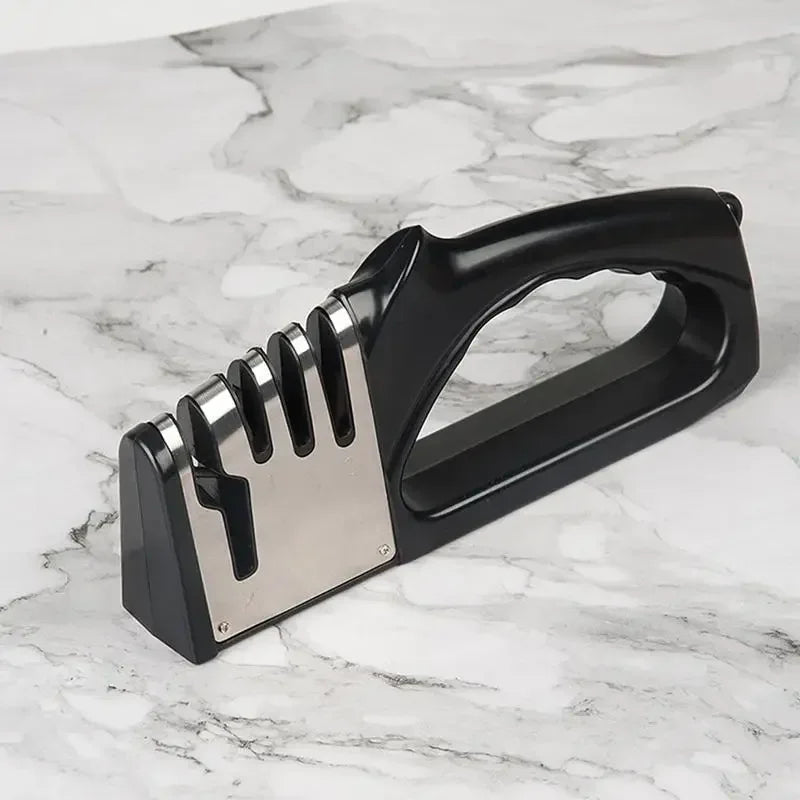 Aiguiseur de Couteaux 4 Segments en Acier Inoxydable - Base Antidérapante Portable - Cuisine Chez Nadine