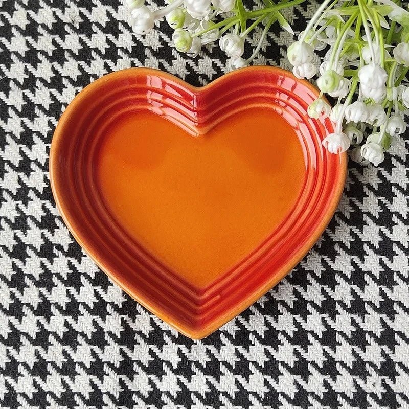 Assiette en céramique en forme de cœur 12 cm - Coupelle à dégradé sous glaçure pour sauces, desserts et collations - Cuisine Chez Nadine