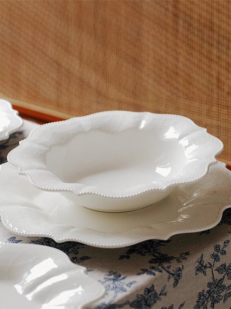 Assiette en céramique haut de gamme motif floral - Style français pour salades, steaks et soupes - Cuisine Chez Nadine