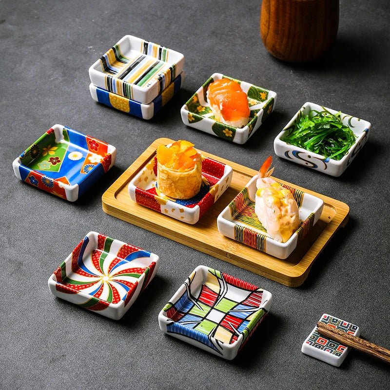 Coupelle carrée en céramique pour sauces - Assiette japonaise peinte à la main pour condiments et apéritifs - Cuisine Chez Nadine