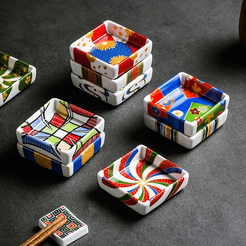 Coupelle carrée en céramique pour sauces - Assiette japonaise peinte à la main pour condiments et apéritifs - Cuisine Chez Nadine