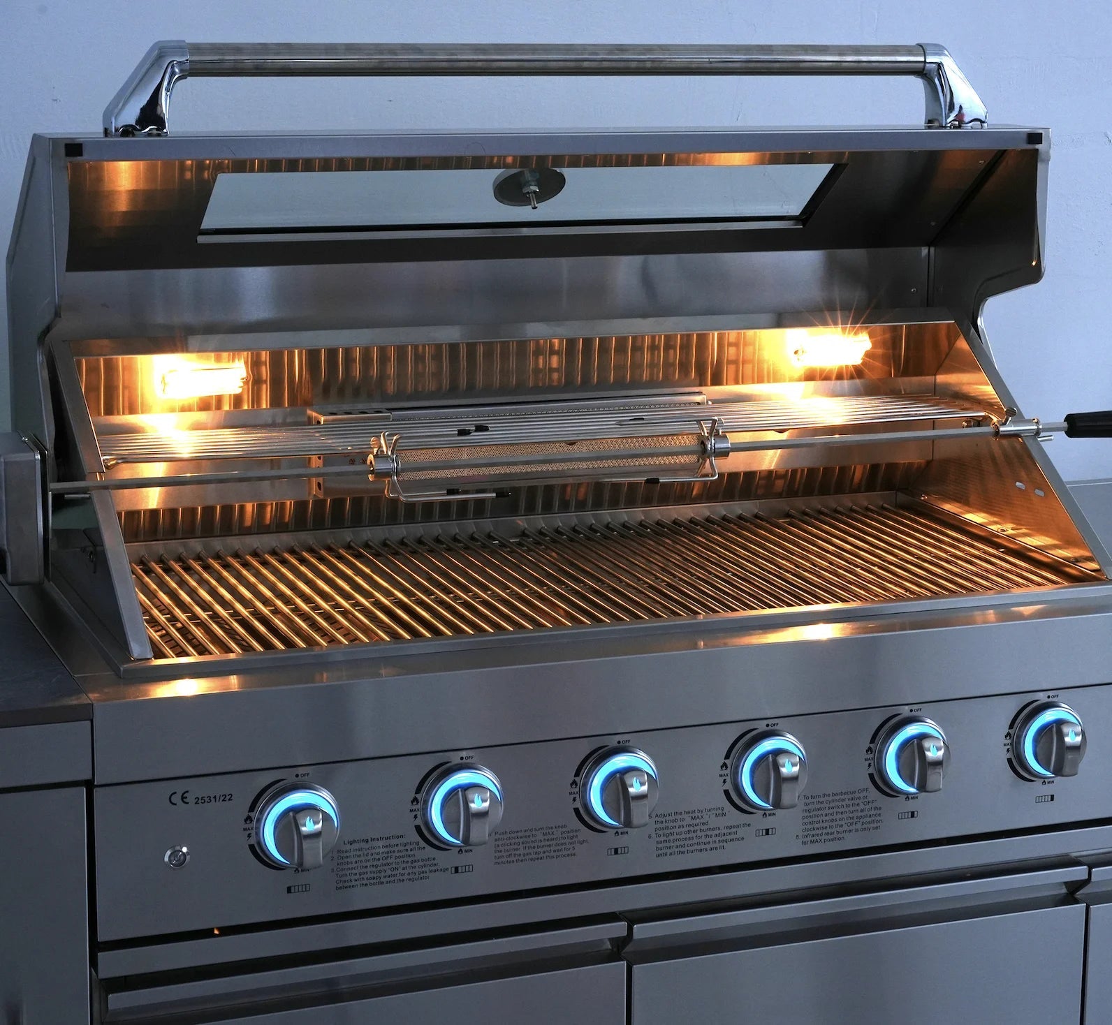 Cuisine Extérieure Complète en Acier Inoxydable 304 avec Grill, Plaque de Cuisson, Évier et Réfrigérateur - Armoire Extérieure Imperméable pour Jardin - Cuisine Chez Nadine