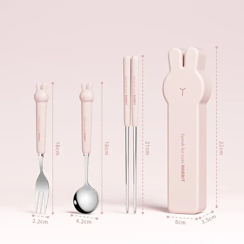 Ensemble Couverts Portables avec Étui Cartoon - Fourchette, Cuillère et Baguettes en Acier Inoxydable Réutilisables pour Voyage - Cuisine Chez Nadine