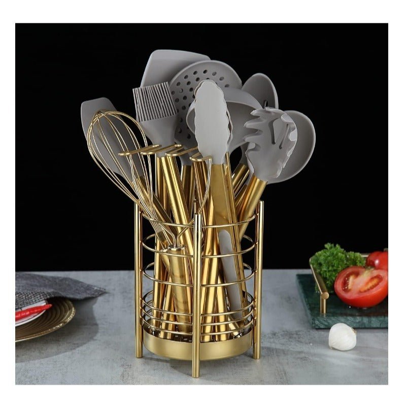 Ensemble de 38 ustensiles de cuisine dorés en silicone antiadhésif avec support - Cuisine Chez Nadine
