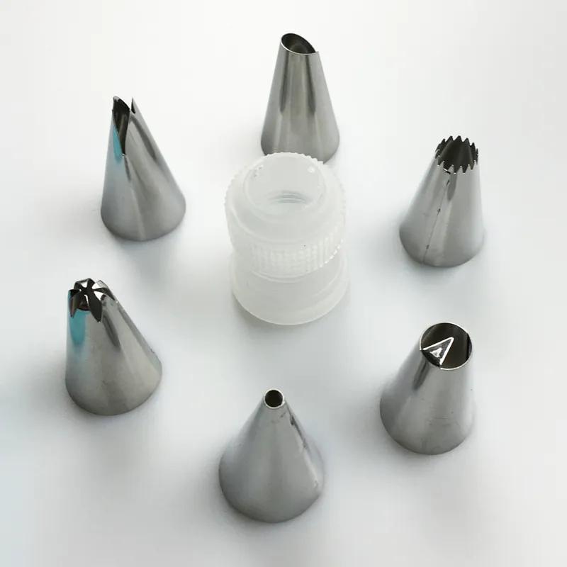 Ensemble de 8 poches à douille en silicone avec 6 embouts en acier inoxydable - Kit de décoration de gâteaux - Cuisine Chez Nadine