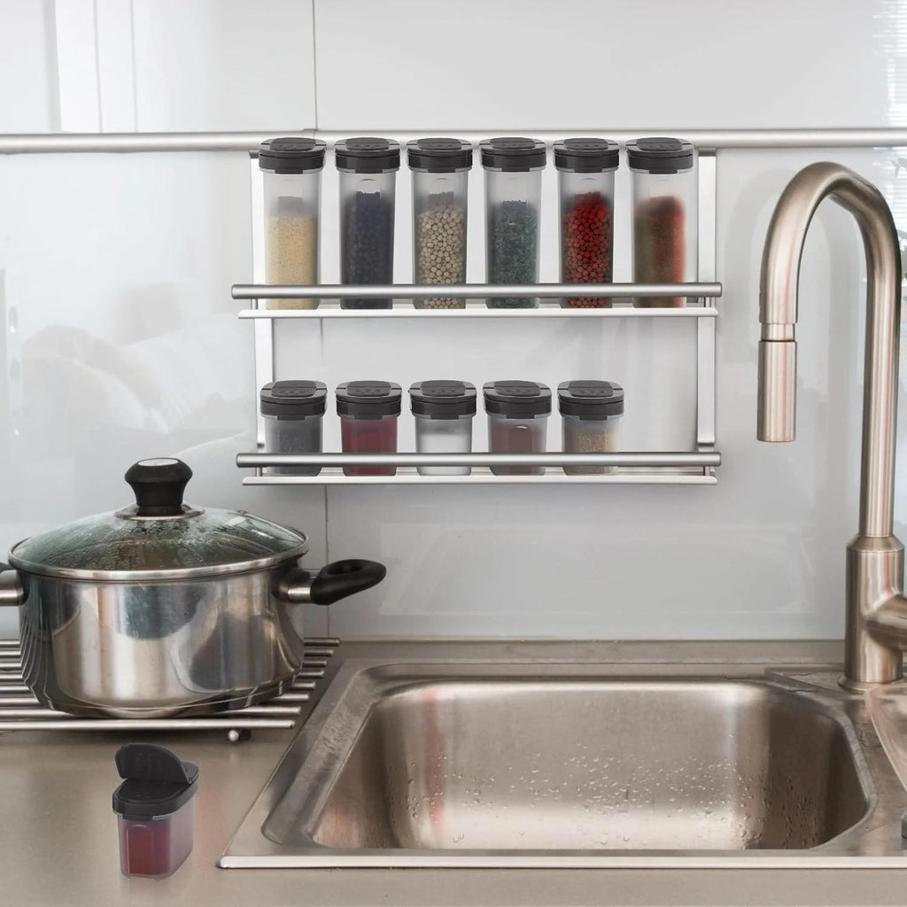 Ensemble de 8 pots à épices SIGNORA WARE hermétiques avec couvercles double fonction - Cuisine Chez Nadine