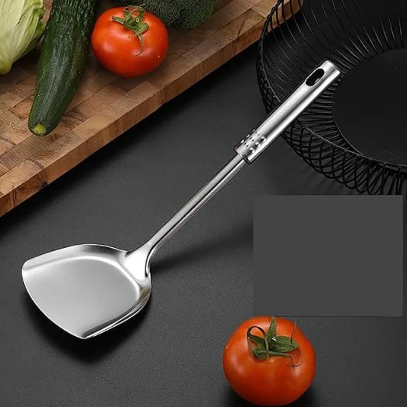 Grande Passoire en Acier Inoxydable - Ustensile de Cuisine Professionnel avec Poignée Ergonomique - Cuisine Chez Nadine