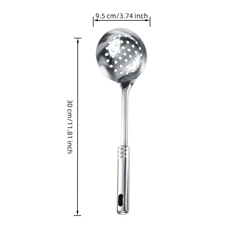 Grande Passoire en Acier Inoxydable - Ustensile de Cuisine Professionnel avec Poignée Ergonomique - Cuisine Chez Nadine