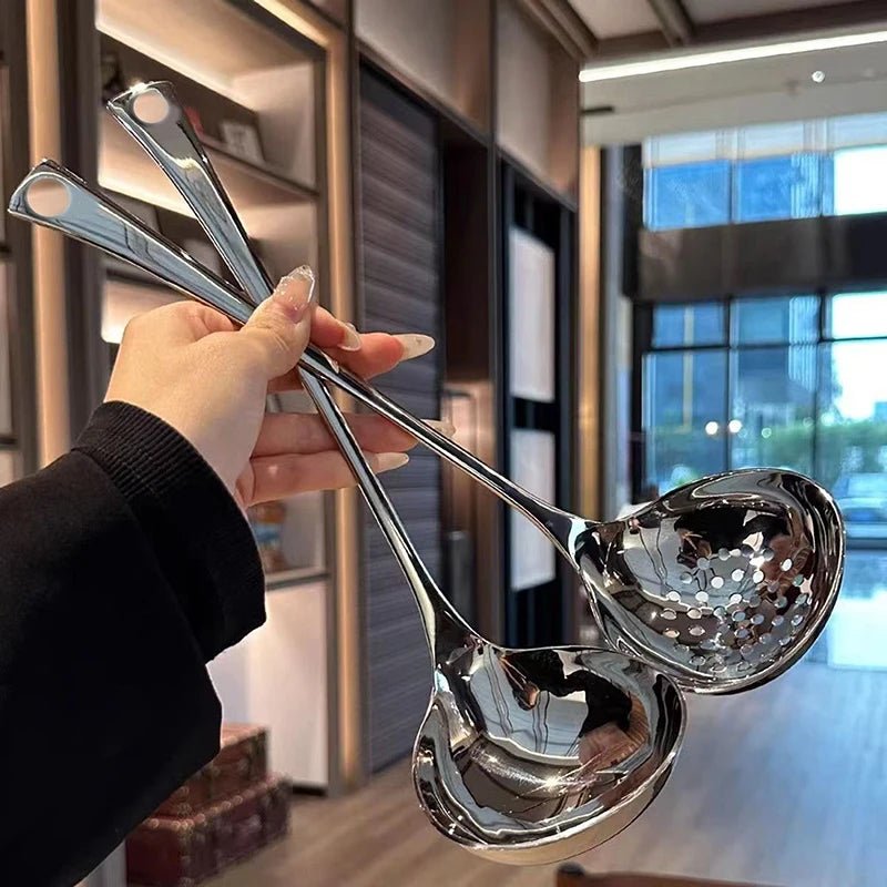 Louche à Soupe en Acier Inoxydable avec Long Manche - Cuillère Créative pour Hot Pot, Restaurant et Cuisine Maison - Cuisine Chez Nadine