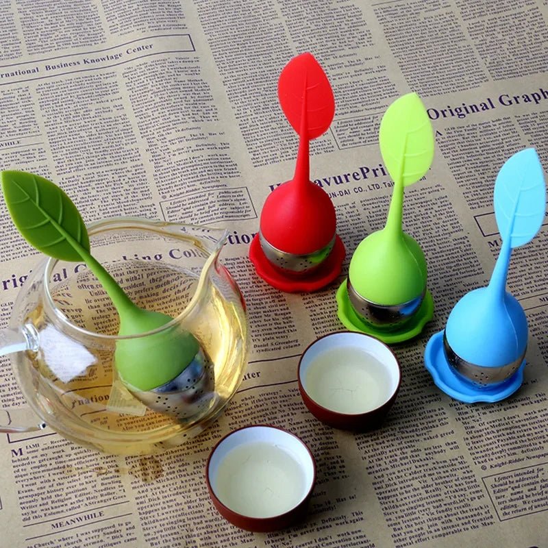 Titre : Infuseur à Thé Acier Inoxydable Mailles Fines Filtre Poignée Silicone Feuille Sans BPA Plateau Égouttoir Thé en Vrac - Cuisine Chez Nadine