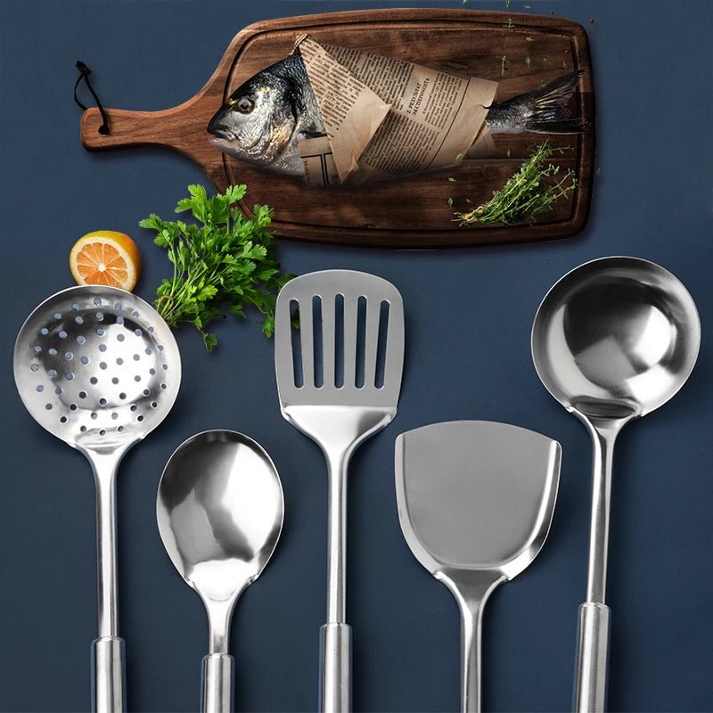 Ustensiles de Cuisine en Acier Inoxydable Konco - Passoire, Cuillère, Spatule et Retourneur pour Cuisson - Cuisine Chez Nadine