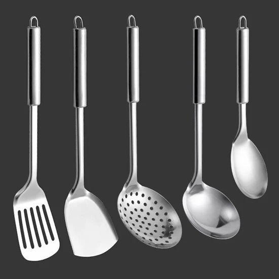 Ustensiles de Cuisine en Acier Inoxydable Konco - Passoire, Cuillère, Spatule et Retourneur pour Cuisson - Cuisine Chez Nadine